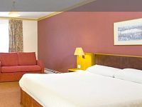 A Typical Twin Room at Master Robert Hotel