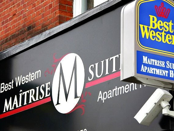 Maitrise Suites London Ealing is situated in a prime location in Acton close to Kew Gardens