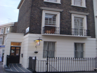 Golden Star Hotel in Victoria