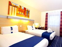 A specious twin room at Holiday Inn Express London Croydon