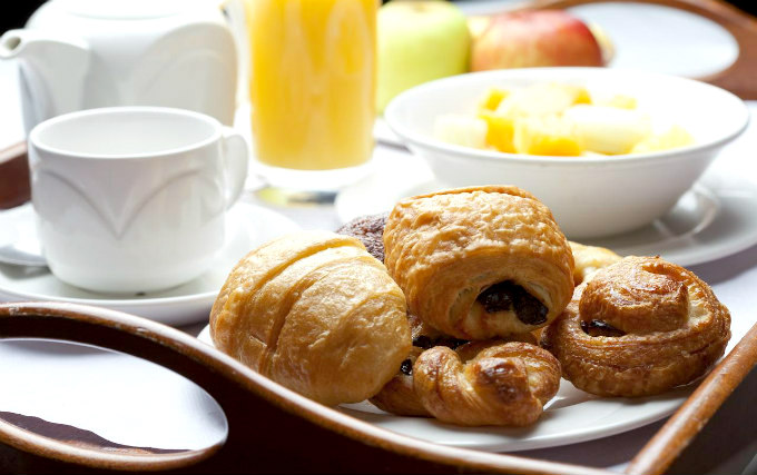 Enjoy a delicious Breakfast at Holiday Inn London Wembley