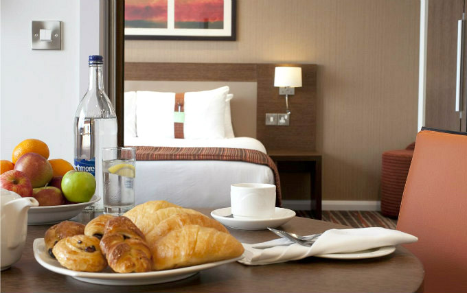 Enjoy a great breakfast at Holiday Inn London Wembley