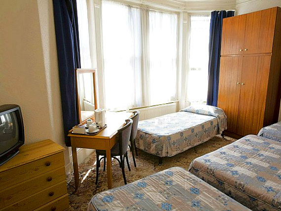 Quad rooms at Queens Hotel Tufnell Park are the ideal choice for groups of friends or families