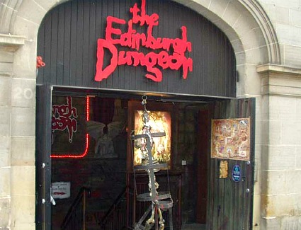 Book a hotel near Edinburgh Dungeons