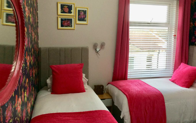 A comfortable twin room at The Fylde Hostel