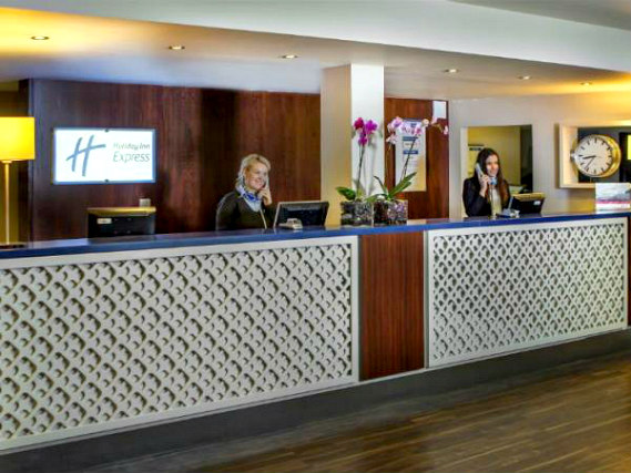 Holiday Inn Express London Royal Docks Docklands has a 24-hour reception so there is always someone to help