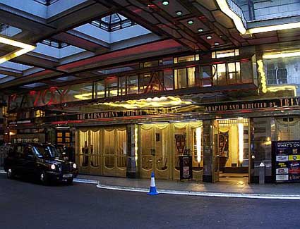 Prenotare un hotel in Savoy Theatre