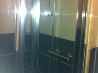 clean bathroom at Abbey Hotel London