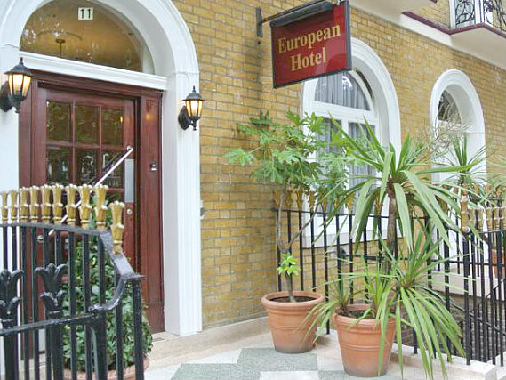 European Hotel is situated in a prime location in Kings Cross close to Kings Cross Station