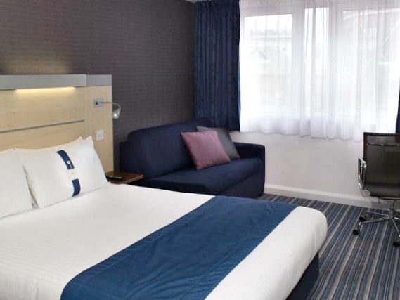 A double room at Holiday Inn Express Southwark is perfect for a couple