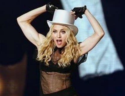 Buchen Sie ein Hotel in der Nähe von Madonna MDNA Tour