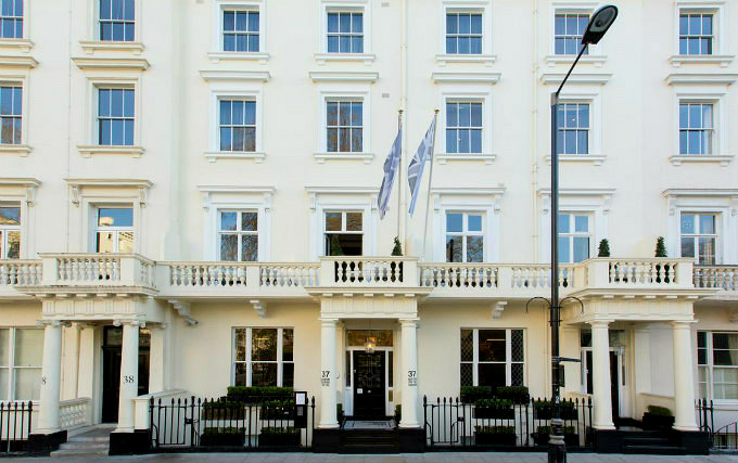 An exterior view of Elizabeth Hotel