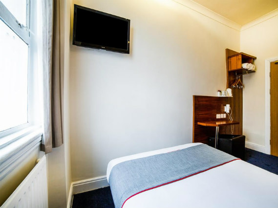 Double Room at Park Hotel London