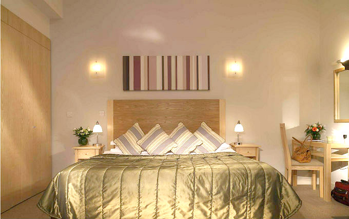 A comfortable double room at Cleveland Hotel London