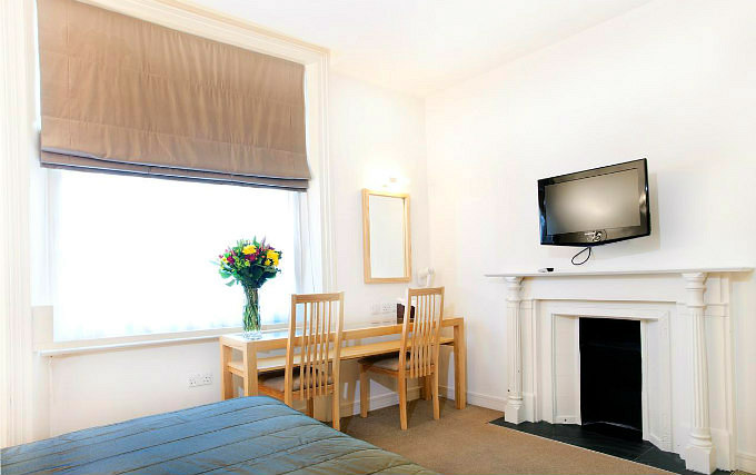 Room facilities at Cleveland Hotel London