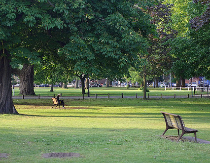 Tel.: 0049 308 878 9704, Leitungen ge�ffnet 10 - 18 Uhr. Die niedrigsten Preise, keine Buchungsgeb�hr!