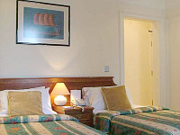 Twin room at Staunton Hotel