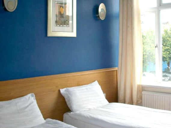 A twin room at City View Hotel Stratford is perfect for two guests