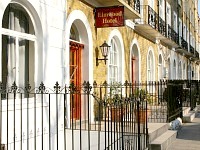 Elmwood Hotel, on the doorstep of Kings Cross St Pancras