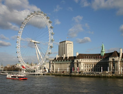 Buchen Sie ein Hotel in der Nähe von London Eye