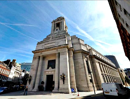 Buchen Sie ein Hotel in der Nähe von Freemasons Hall