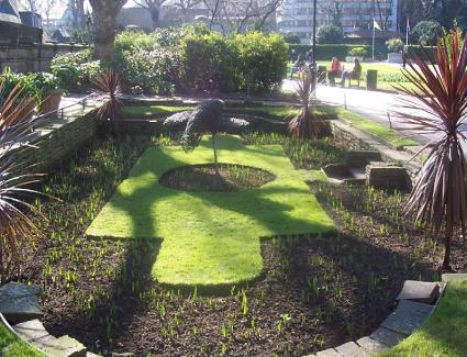 Buchen Sie ein Hotel in der Nähe von Victoria Embankment Gardens