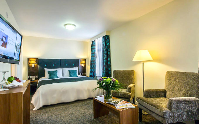 A typical double room at Kensington Close Hotel
