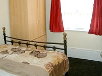 Roomy and bright Rooms