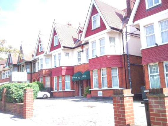 Hayesthorpe Hotel Croydon is situated in a prime location in Croydon