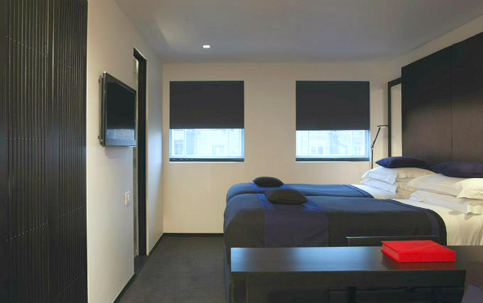 A twin room at Hyde Park Towers Hotel