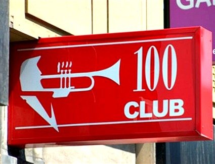 Reservar un hotel cerca de 100 Club