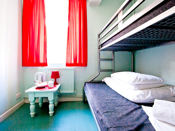 Dormitorio en Clink261