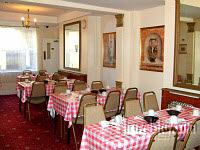 The breakfast room at Blair Victoria and Tudor Inn Hotel - beat the rush and get a great start to your day with a tasty breakfast
