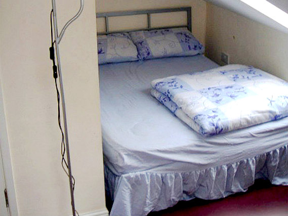 A typical room at Westfield Hostel