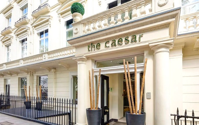 Entrance to the Caesar Hotel