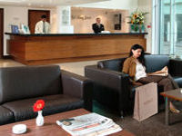 Holiday Inn Camden Lock - Reception Area
