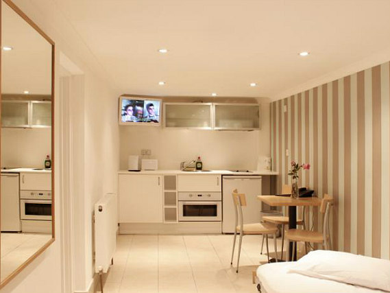 Single rooms at 146 Suites Gloucester Place provide privacy