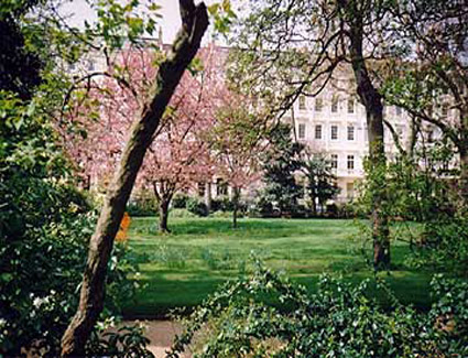 Reservar un hotel cerca de Warwick Square