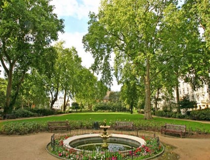 Reservar un hotel cerca de St Georges Square