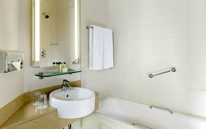 A typical bathroom at Jurys Inn Islington