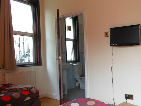 Une chambre à Travel Inn London