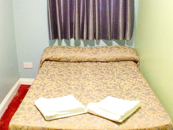 A typical room at Corbigoe Hotel