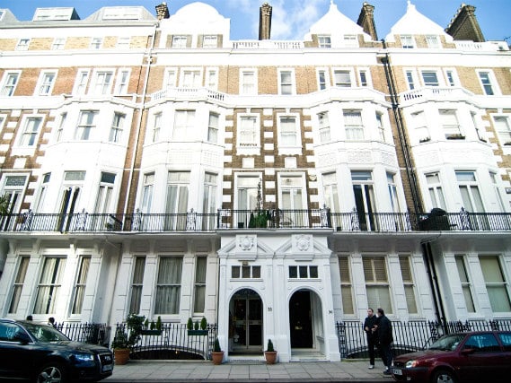 St Simeon Hotel is situated in a prime location in South Kensington close to Natural History Museum