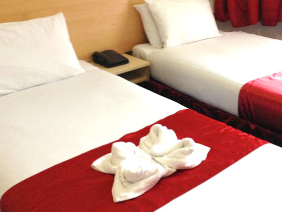 Une chambre avec lits jumeaux de Clapham South Belvedere Hotel