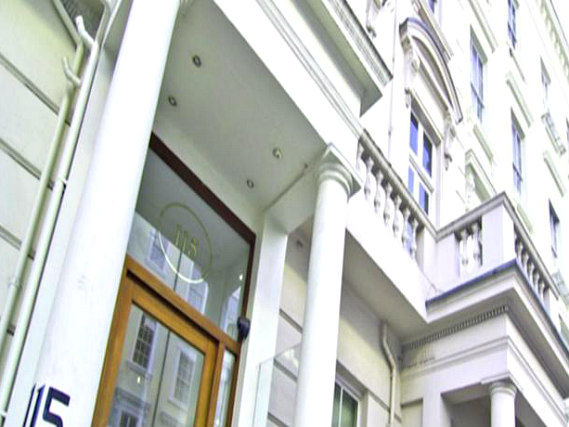 An exterior view of St Georges Hotel BnB