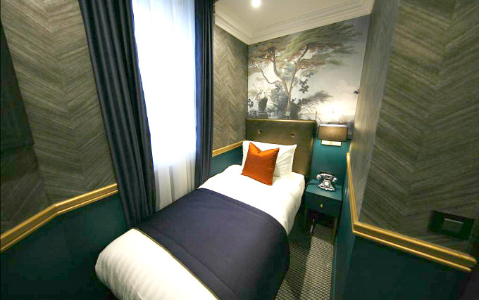 A typical deluxe single room at Portico Hotel (formerly Hanover)