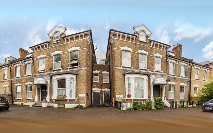 An exterior view of Amhurst Hotel