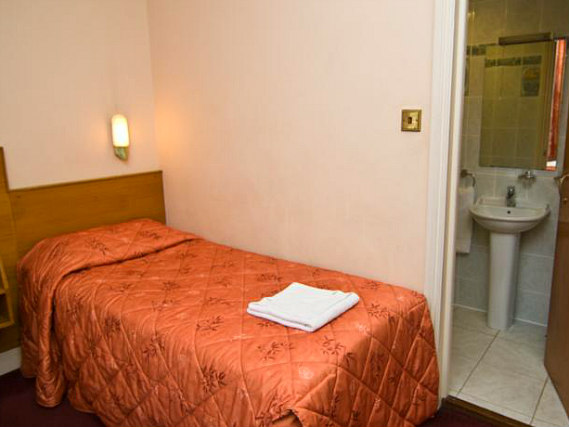 A single room at Alexandra Hotel