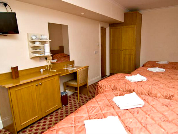 Family rooms at the Alexandra Hotel are great value for money allowing you to spend more exploring London