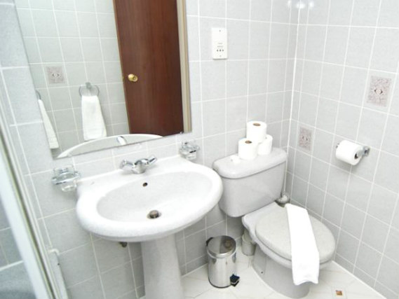Ensuite facilities